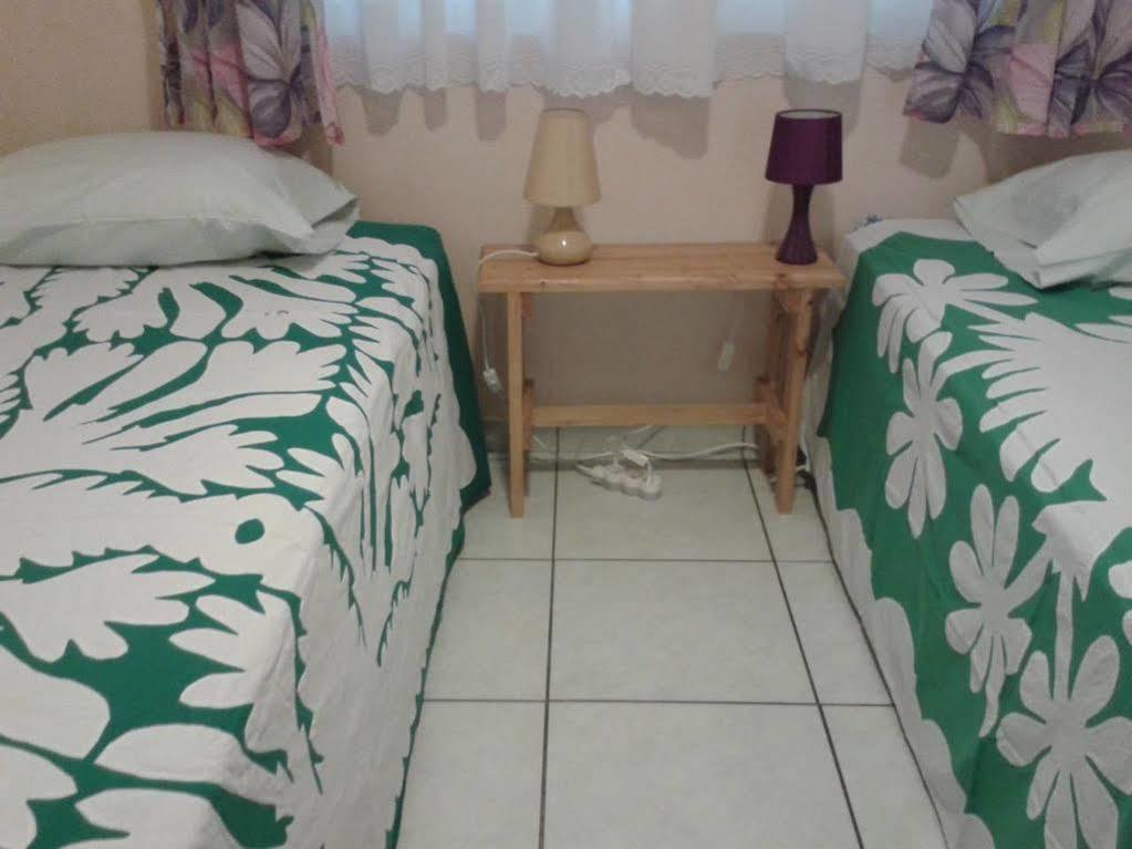 Farehau Hotel Faaa Bagian luar foto